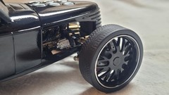 Cool Custom built up 1930-32 Ford Pro Touring Roadstr model car Gloss black 1/25