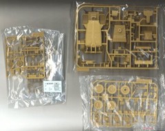 Hero Hobby F35005 1/35 Kubelwagen Type 82 2 in 1 +MG34 Plastic Model Kit