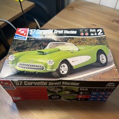 Mint in box 1957 Corvette Street Machine by AMT/ERTL In 1/25 scale from 1998