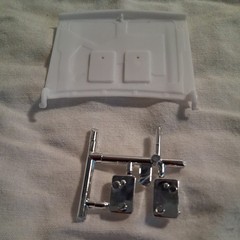 Revell 1/24 scale ’91 Chevy S-10 Lowrider Pickup Truck. hood only!!!