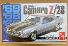 AMT ’68 Chevrolet Camaro Z/28 2 in 1 Customizing 1/25 Plastic Model Kit
