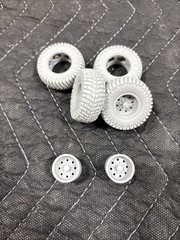 Resin Printed 1/25 MT 37 Baja Claw Tires And Seperate 8 Lug Wheels Truck Mud Bog