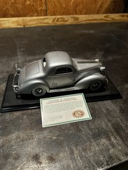 1936 Pontiac Deluxe Model