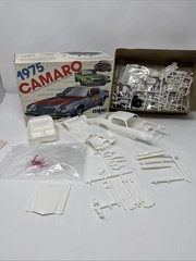 MPC 1974 CHEVROLET CAMARO ANNUAL 3in1 #1-7419-25 AMT RARE UNBUILT MODEL KIT Q27
