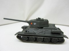 ROCO MINITANKS DBGM #161 East German Army T-34/85 Tank Long Barrel 1/87 HO