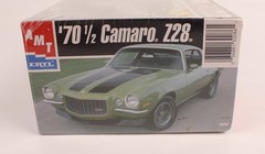 AMT/ERTL Model ’70 1/2 CAMARO Z28 Kit #30086 2001 Sealed
