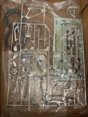 vintage Imai Harley Davidson FXS Low Rider 1/12th model kit 1982 open box