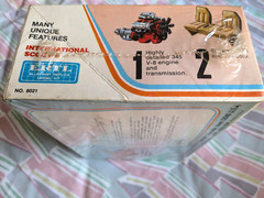 *VINTAGE *FACTORY-SEALED ERTL INTERNATIONAL SCOUT II SPORTY SUV KIT **NIB *L@@K!