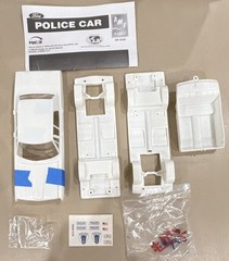 Pieces AMT Ford Interceptor Police Car 1:25 AMT3846