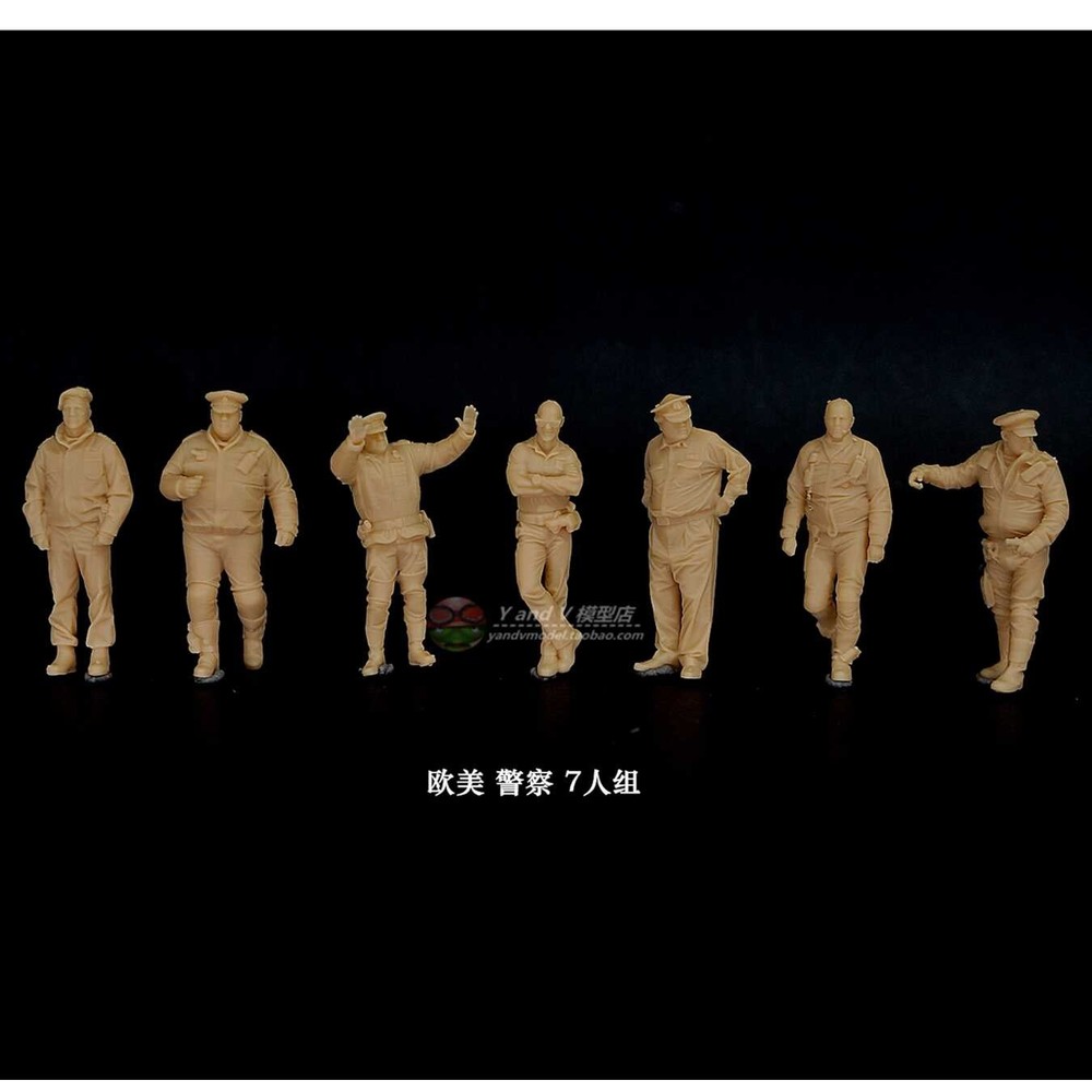 1/72/87 European & American Police Officers 7‑Person Team Unpainted