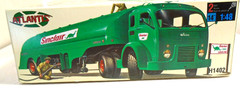 Atlantis H1402 -white-fruehauf gas Truck – 1/48 Plastic Model Kit – complete