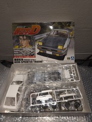 Aoshima 1/24 Initial D Toyota Fujiwara Takumi AE86 Trueno Plastic Model Kit