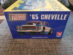 ✨New✨ AMT 1965 Chevelle Modified Stocker 1/25 Scale Sealed Model Kit Chevy 65