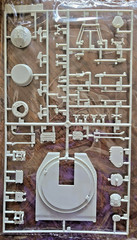 Vintage DML MODEL ZSU-23-4V SHILKA SOVIET TANK 1/35 Scale Kit #3521