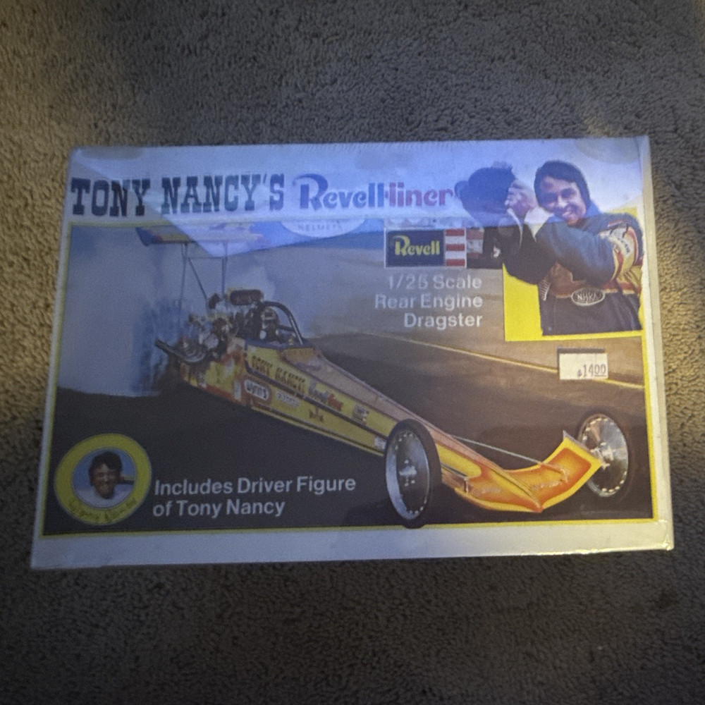 Revell Tony Nancy Revell-liner Rear Engine Dragster 1:25 Kit w/ Driver 85-4151