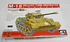 AFV Club M-18 Hellcat Tank Destroyer 1:35 W/add on track parts