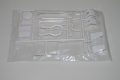 AMT CHEVY TITAN 90 1417/06 ⭐PARTS⭐ SEATS+BATTERIES+MORE 1:25