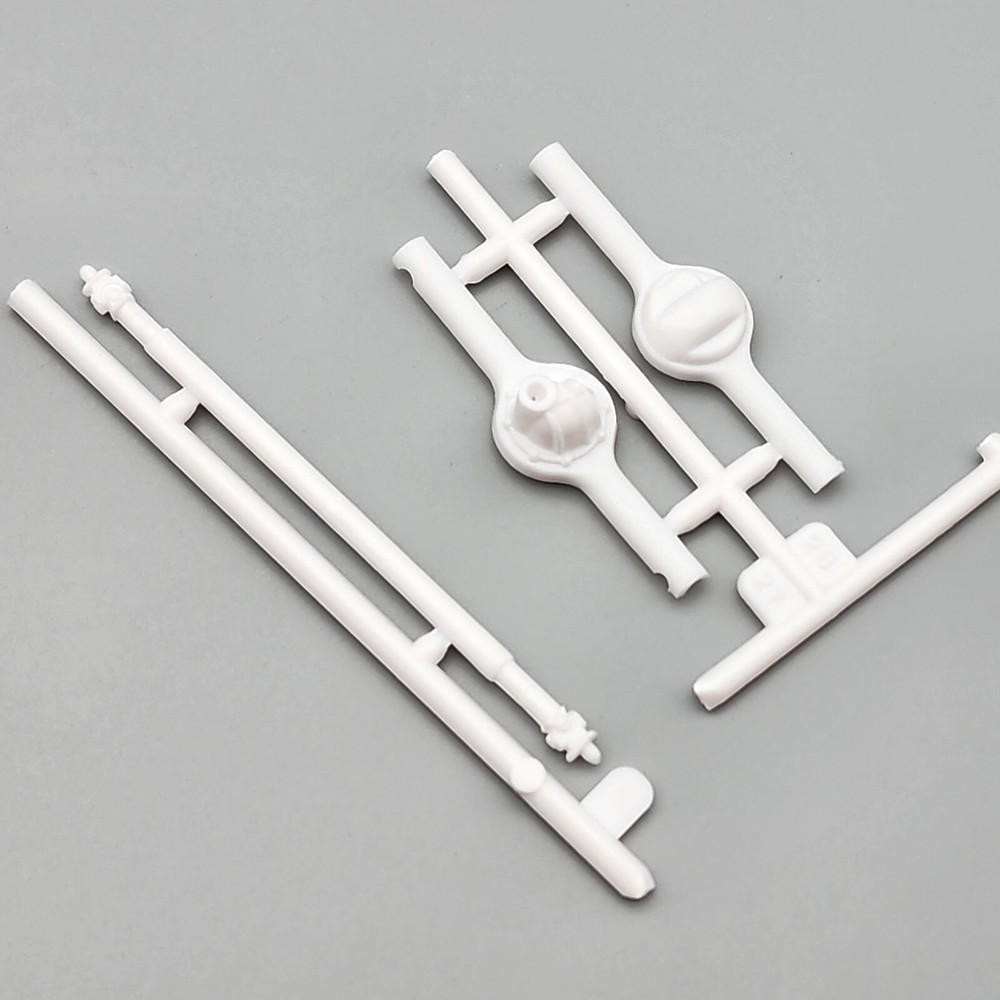 AMT 1/25 1966 Ford Fairlane Parts Kit Bash Rear End & Driveshaft