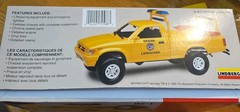 Lindberg Baywatch Lifeguard Truck 1:20 Yellow Model Kit Skill Level 2
