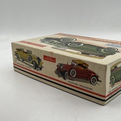Metal Kit 1932 Chevrolet Phaeton by Hubley 1950s Lancaster PA Box Only Display