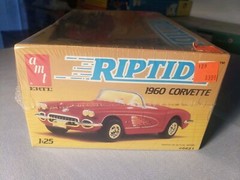 Vintage 1/25 AMT ERTL RIPTIDE 1960 CORVETTE NOS FACTORY SEALED 1984