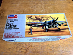 VINTAGE 1967 MONOGRAM Model F4U-4 CORSAIR FIGHTER-BOMBER Kit #6833