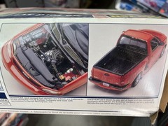 Revell 1999 Ford F-150 Lightning Pickup Truck kit 1/25 Model Car McM Niob.