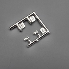 1/25 1/24 Model Car Parts Kit Bash Junkyard Chrome RT Badges