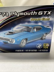 Monogram ’71 Plymouth GTX 1:24 Dream Rides Model Kit #4016