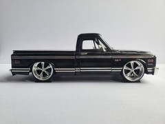 16x Chocks Tire Cradles 1/24 & 1/18 Scale Diecast Model Car Truck Garage Display