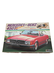 Vintage Doyusha Red Mercedes Benz 450SL Convertible 1:12 Scale Model Kit Unused