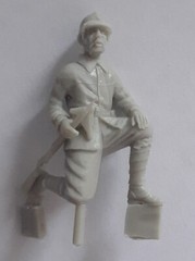 135 Resistants of “Free France”. Part 2 (2 Fig) Zebrano ZF35025 RESIN Model Kit