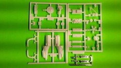 1972 Chevy Pickup Truck 1/25 350 V8 Motor Engine Racer Wedge Model Great Detail
