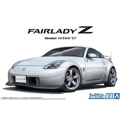 AOSHIMA The Model Car No. 69 Z33 FAIRLADY Z NISMO 2007 1/24 Plastic Model Kit