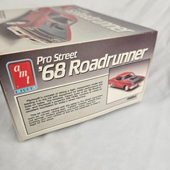 Vintage AMT 1968 Roadrunner Pro Street 1/25 Scale Plastic Model Kit