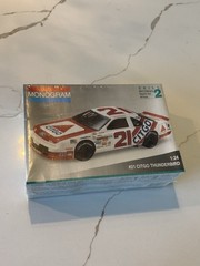 Monogram 21 Morgan Shepherd Citgo Thunderbird 1:24 Plastic Model Kit 2961 Sealed