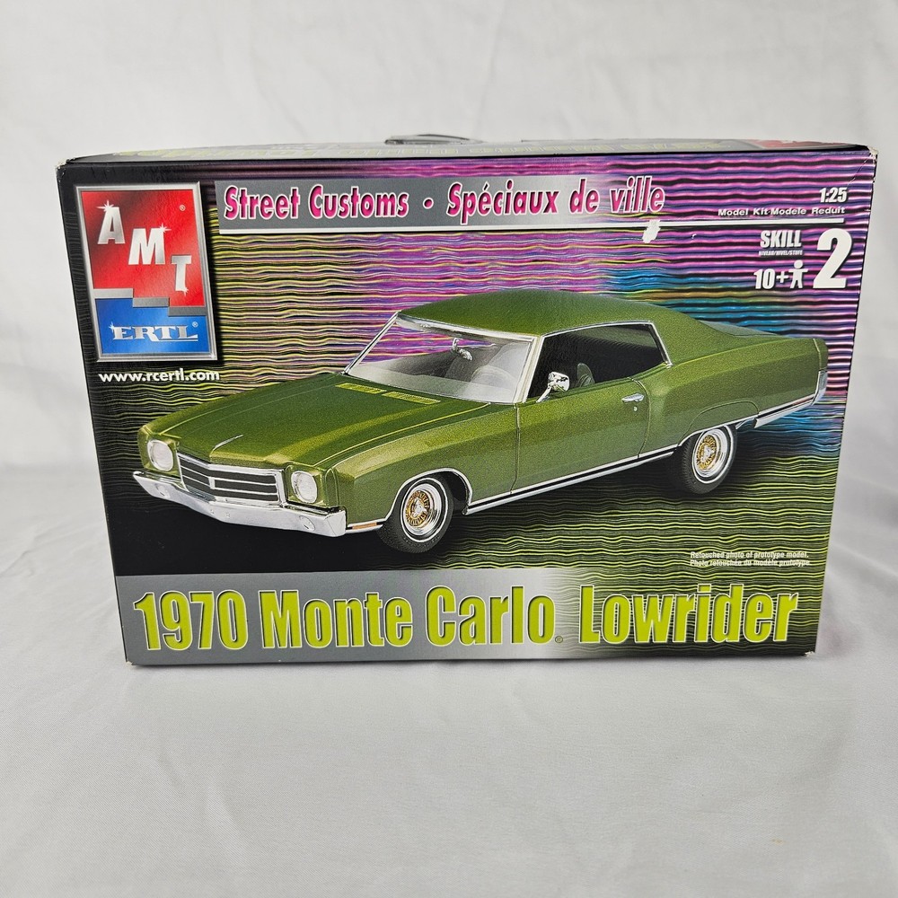 AMT 1970 Monte Carlo Lowrider 1/25 Scale Plastic Model Kit