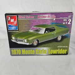 AMT 1970 Monte Carlo Lowrider 1/25 Scale Plastic Model Kit