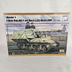 Panda Marder I 7.5cm Pak.40/1 auf Tank 1/35 Scale Plastic Model Kit