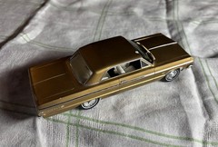 Vintage amt “Street Shaker” 64 Chevy Impala SS Model, kit # T408601 Built Stock
