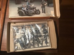 BMW R75 Motorcycle & Sidecar,1/35 Scale,Testors Model Kit