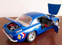 Burago 1:16 Model of Car Auto Renault Alpine A110-1600S Rallye Marrakech 1971