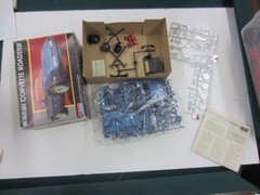 Monogram #2742 Metalflake CORVETTE ROADSTER 1/24 Model Kit Complete/Unbuilt