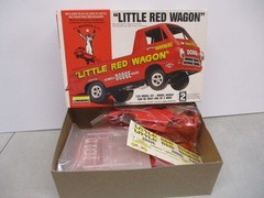 Lindberg Little Red Wagon 1/25