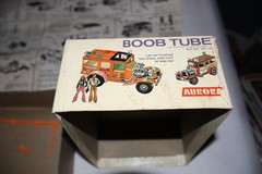 Aurora Boob Tube 1/32 Model Kit The Scene Machines VTG 1969 w Box Hippie Peace