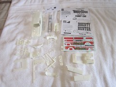 BLUE MAX AND BOUNTY HUNTER FUNNY CAR PARTS JUNKYARD PARTS LOT #95