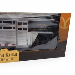 AMT Yellowstone Dutton Ranch Horse Trailer Adult Collectible Model NIB