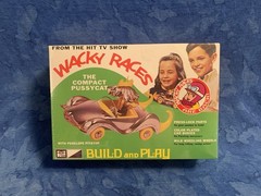 NEW Wacky Races Compact Pussycat 1:25 Snap Model MPC Kit PRE-COLORED! NO PAINT!