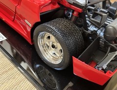 FERRARI F40 POCHER RIVAROSSI 1/8 Scale Die Cast Model Built