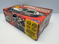 MPC 1:25 Scale Parson’s Skoal Bandit Monte Carlo Stock Car Sealed Inside Model